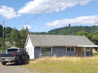 47565 School St, Oakridge, OR