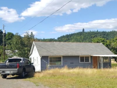 47565 School St, Oakridge, OR, 97463
