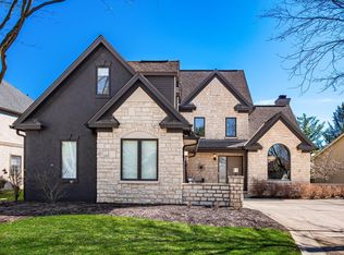 9821 Oxford Cir, Powell, OH