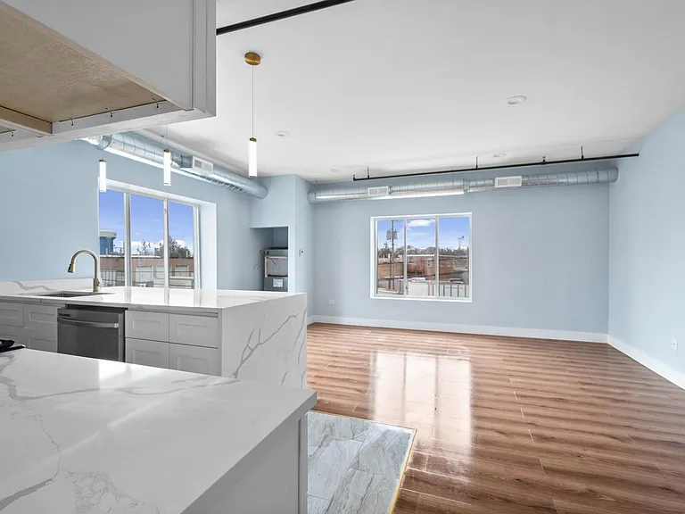 9865 W Roosevelt Rd #206 — Photo 3