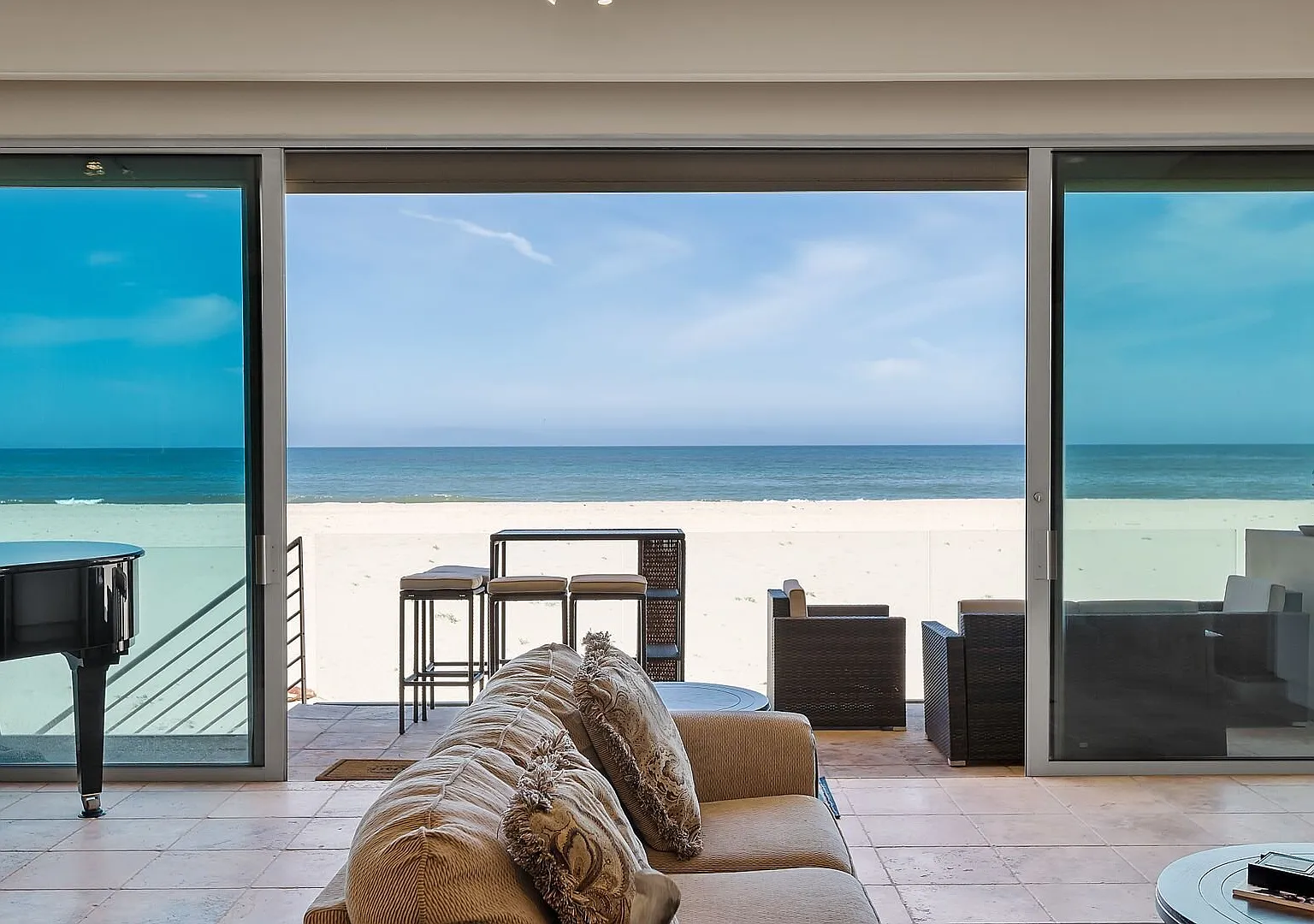 791m-Mandalay Melody | Furnished — Photo 1
