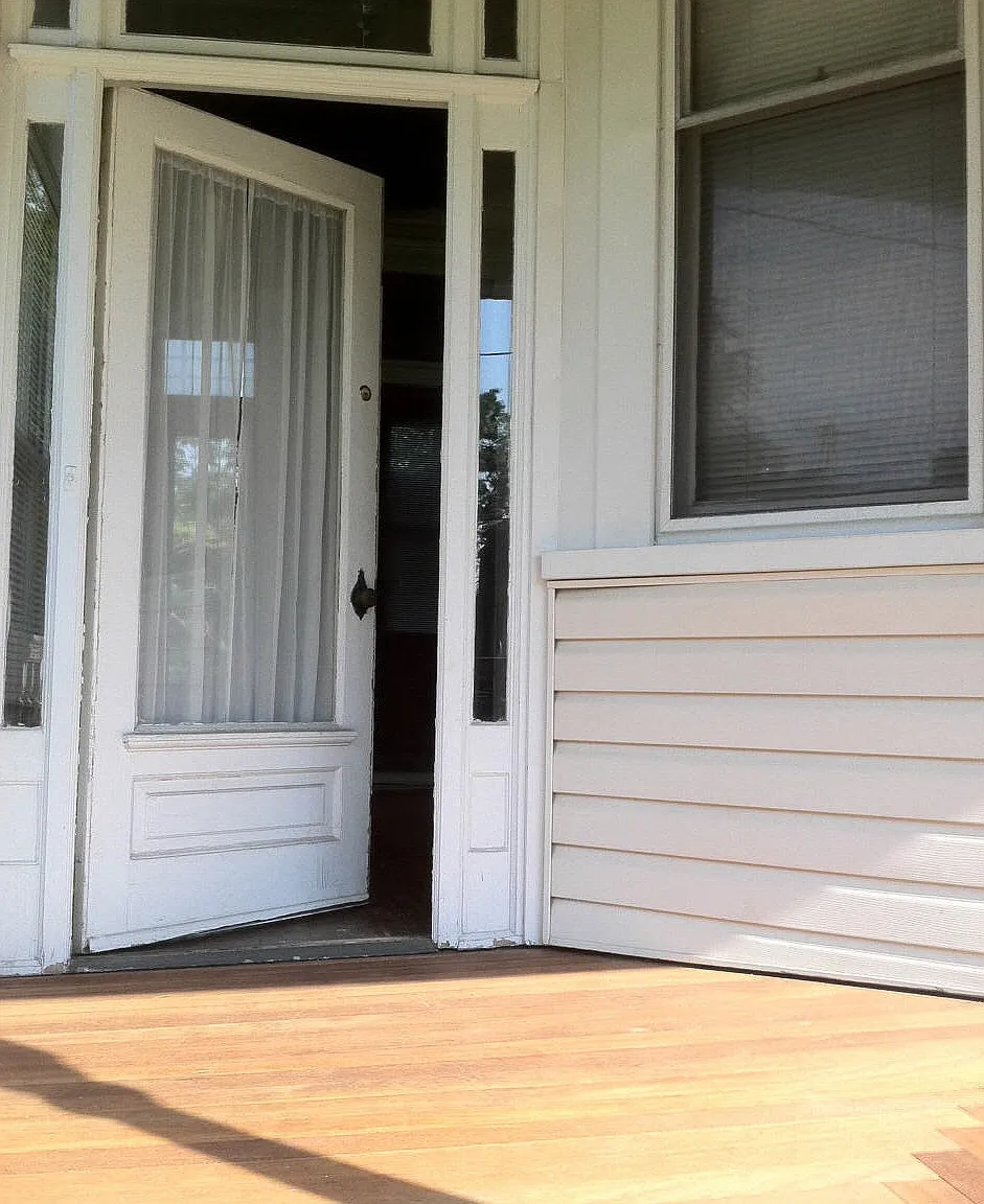 1 bed, 900 sqft, $1,400 — Photo 3