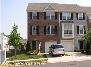 45555 Lakemont Sq, Sterling, VA 20165