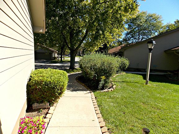3rd image of 4969 S Imperial Cir #4969