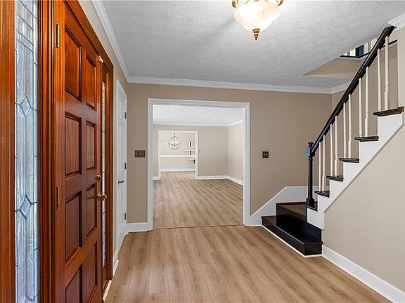 4th image of 264 Bellemont Dr SW