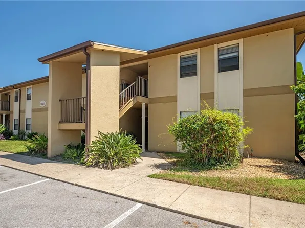 12261 Sailwinds Dr APT 103, Largo, FL 33773