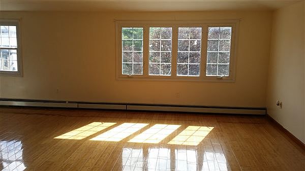1st image of 11935 164th St