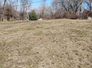 W Royle St, Richmond, MO 64085