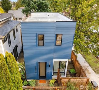 7637 46th Avenue S #A, Seattle, WA, 98118