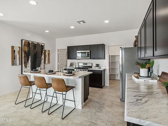 4th image of 39980 W SHAVER Drive