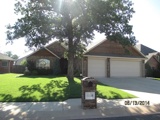 11808 Katie Cove — Photo 1