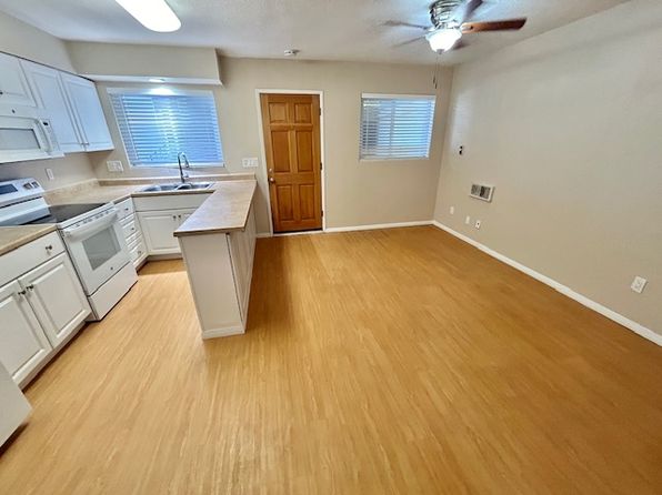 4488 Euclid Ave APT 13