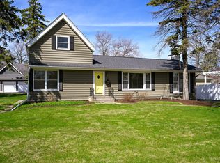 772 Prairie Ave, Glen Ellyn, IL