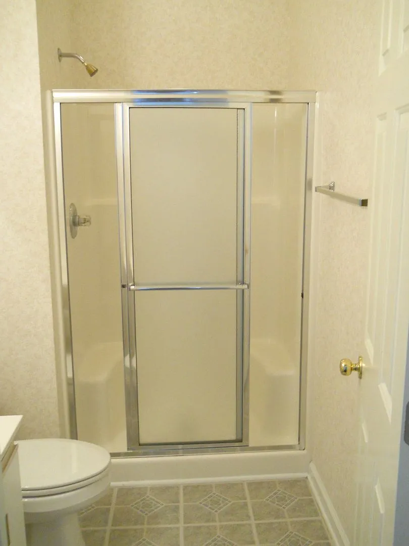 Special! Fully Furnished 2 Bedroom Condo In River Oaks; 1/2 Off Rent Second Month — Photo 3