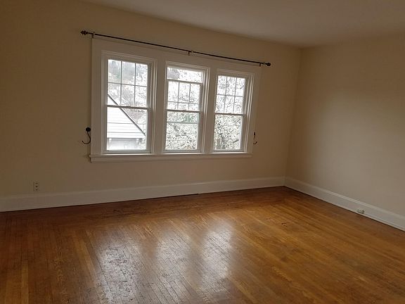 4th image of 402 Taylor Ave #5