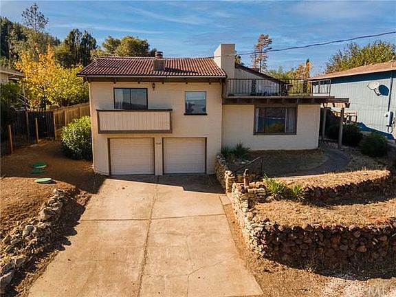 3rd image of 7549 Evergreen Dr