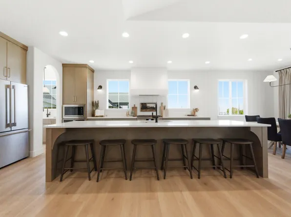 101 E Selman Dr, Salem, UT 84653