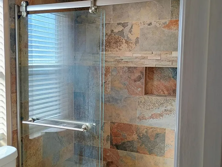 11624 Linden Dr — Photo 24