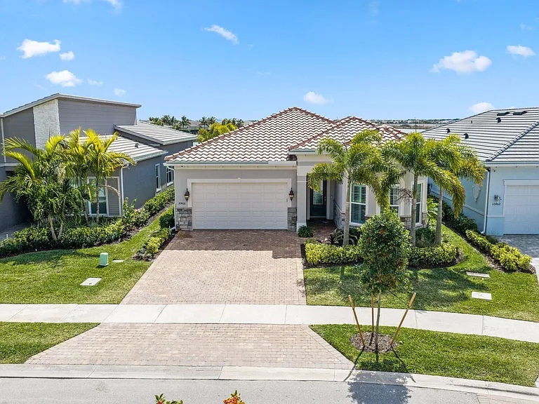 10466 Northbrook Circle Palm — Photo 3