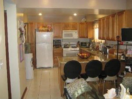 3rd image of 2035 N Harlem Ave