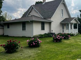 160 W Cass St, Smithfield, IL 61477