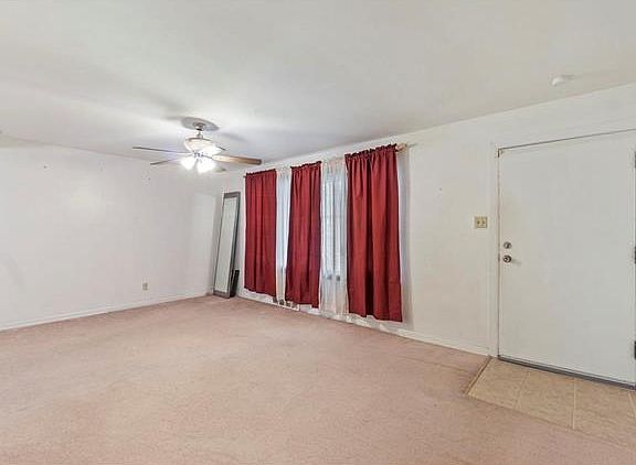 3rd image of 501 Coppinger Dr