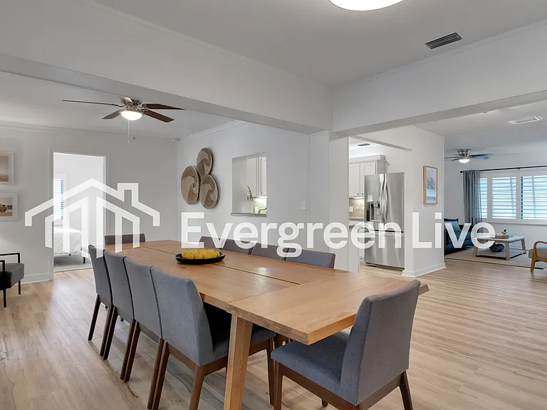 1428 NE 17th Ave — Photo 8