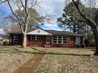 3806 Force Dr NW, Huntsville, AL 35810