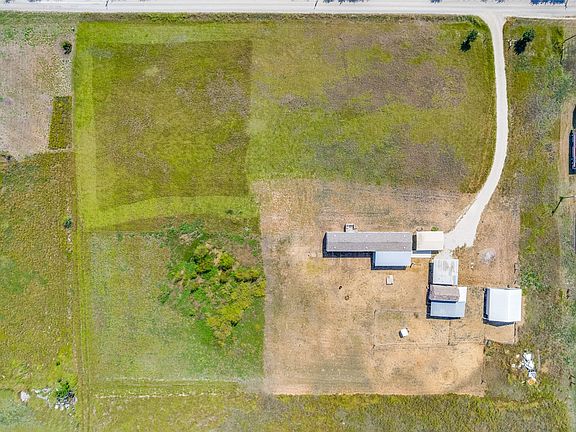4th image of 408 County Road 4415