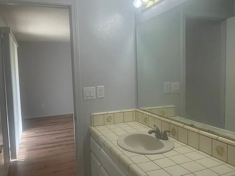 651 Country Oak Dr — Photo 24
