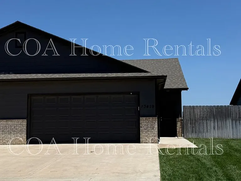 13417 W Haskell Ct #13419 — Photo 2