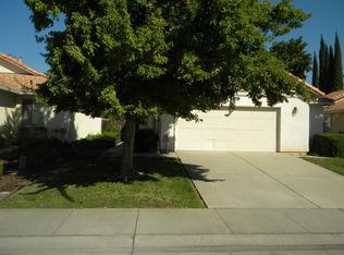 60 Aruba Cir, Sacramento, CA 95823
