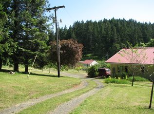 4900 Scotts Valley Rd, Yoncalla, OR 97499