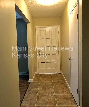 4th image of 5320 Cottage Ave