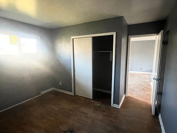 5th image of 215-217 W Murphy St