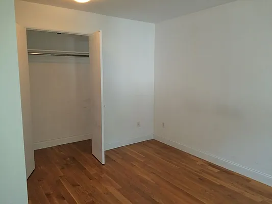 Rented by Bold New York | media 25