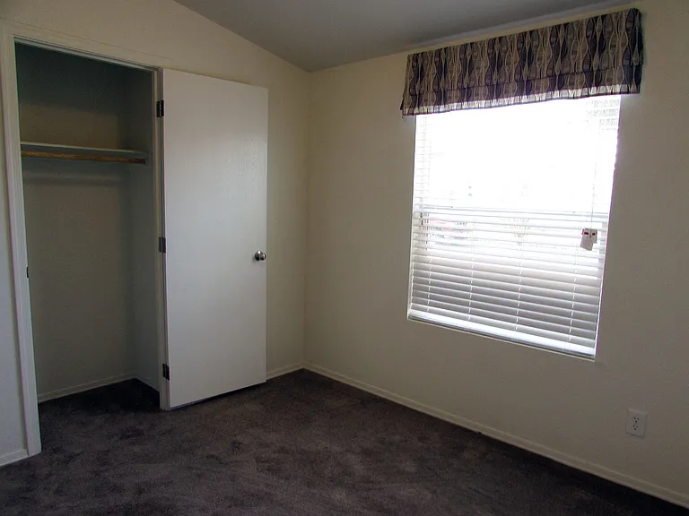 500 Miller Ave — Photo 13