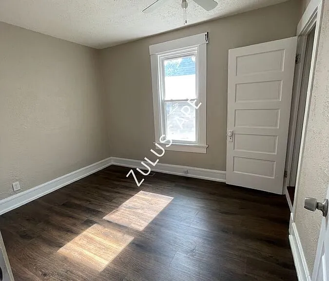 1534 E Ohio St — Photo 9