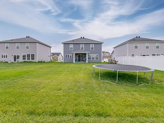 4th image of 2525 Dillard Ct