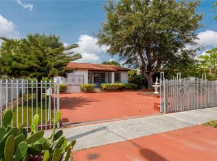 2955 NW 15th St, Miami, FL 33125