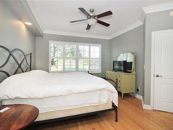 2nd image of 2449 Ravenna Blvd Unit 102