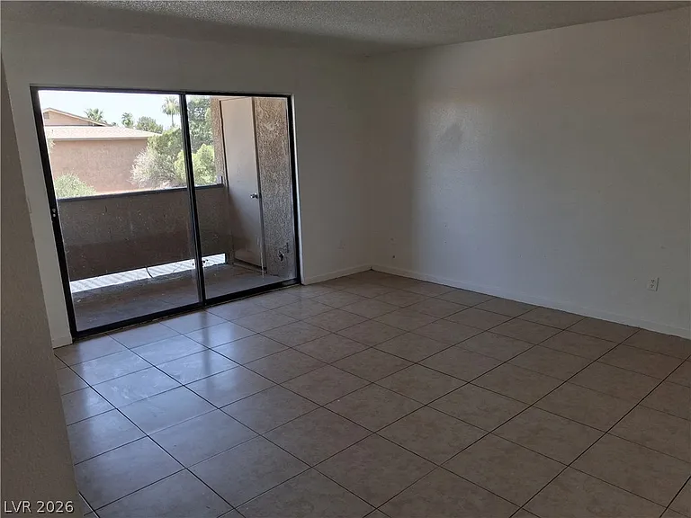 2841 Wheelwright Dr #C — Photo 4
