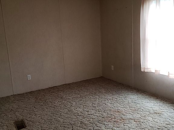 5th image of 523 Poplar St