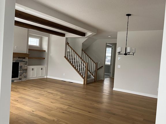 4th image of 13333 Glenbrook Ave N