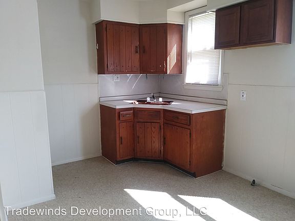 5th image of 20220 Kingsville St