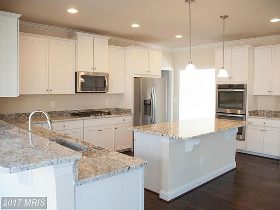 2nd image of 3628 Dockside Dr