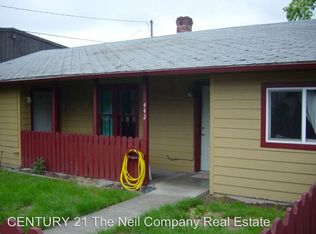 442 NE Boston St APT A, Roseburg, OR 97470