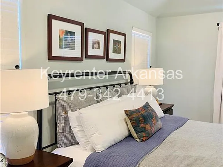 438 N Otoe St — Photo 24