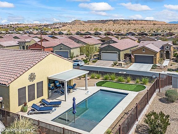 2nd image of 1304 Cottage Rdg