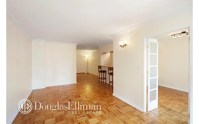 Rented by Douglas Elliman | media 21